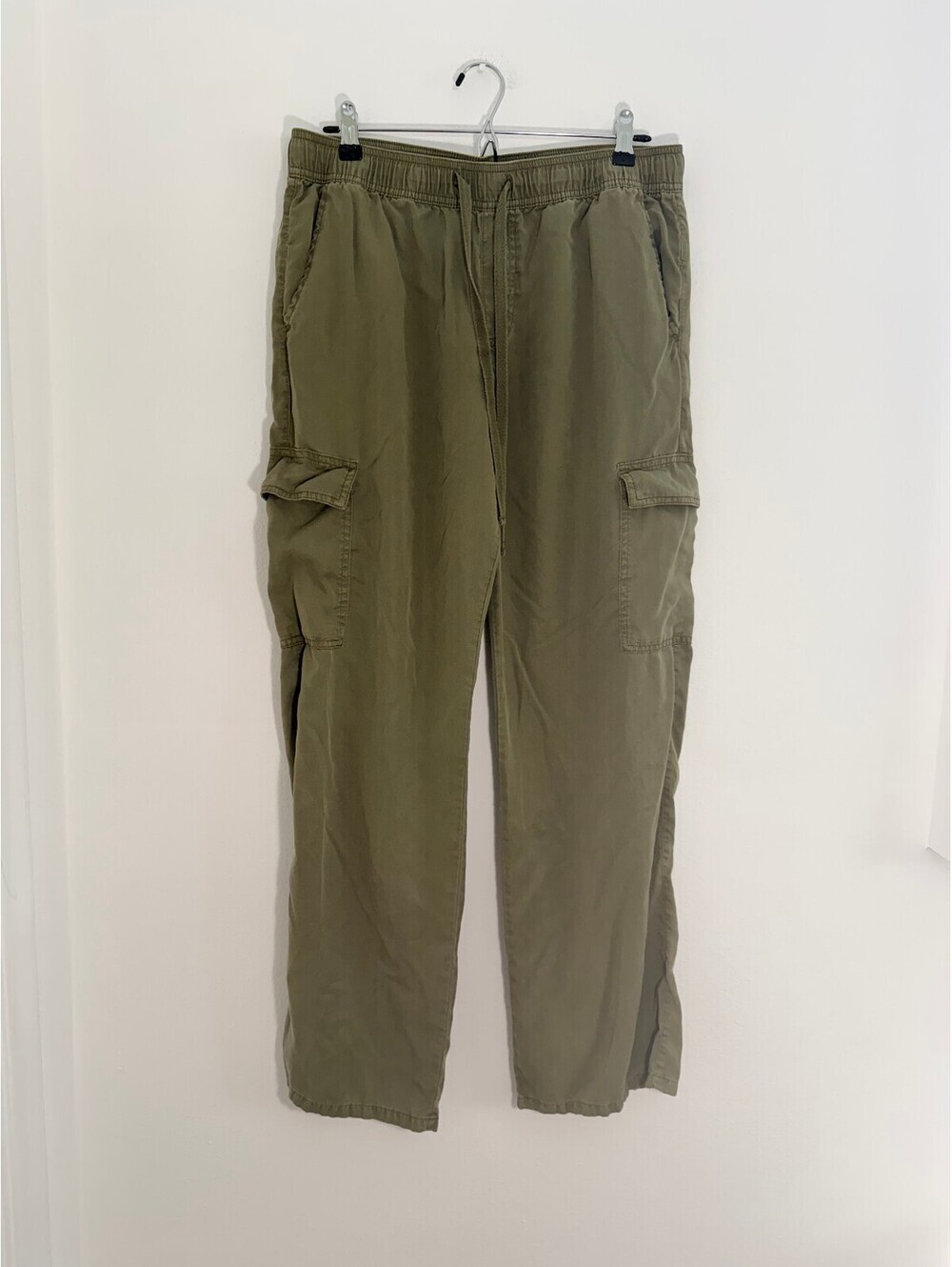 Social Standard Olive Lyocell Cargo Jogger Pants Women's Large Green Utility